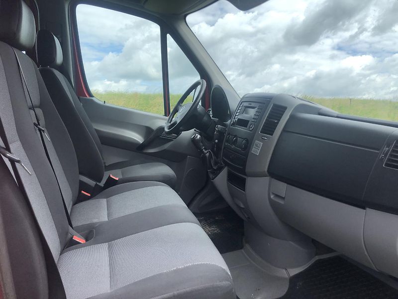 Volkswagen Crafter (2015) 2.0 TDi - fotka 7 z 13