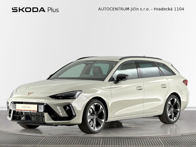 Cupra Leon (2026) ST 2.0 TSI 150kW 4x4 DSG - fotka 1 z 34