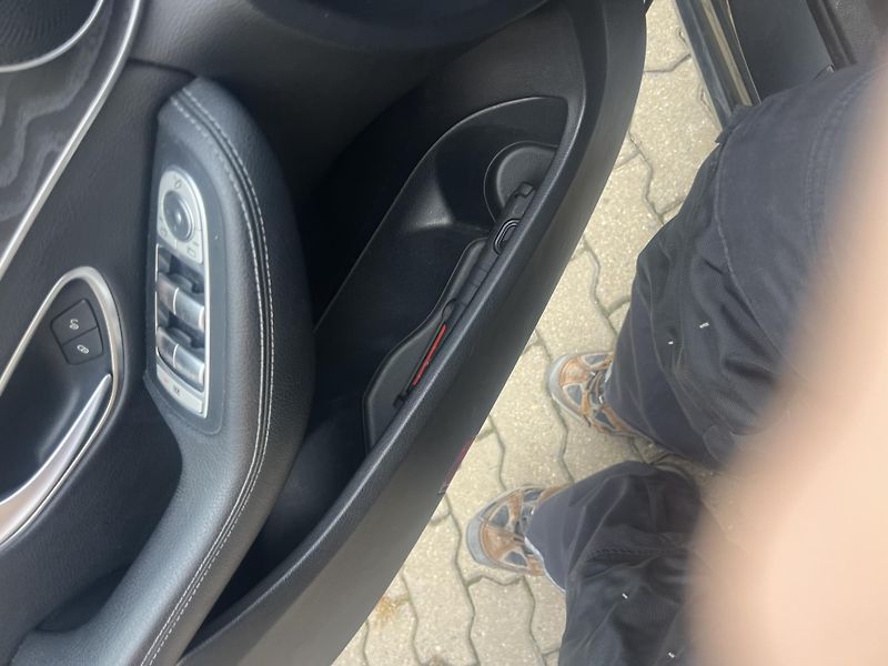 Mercedes-Benz Třídy C (2017) nutno se svézt, spolehlivost! - fotka 5 z 8