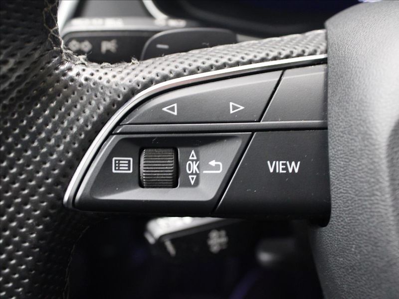 Audi SQ5 3,0 TDI S-line FULL 1.maj. CZ - fotka 18 z 35