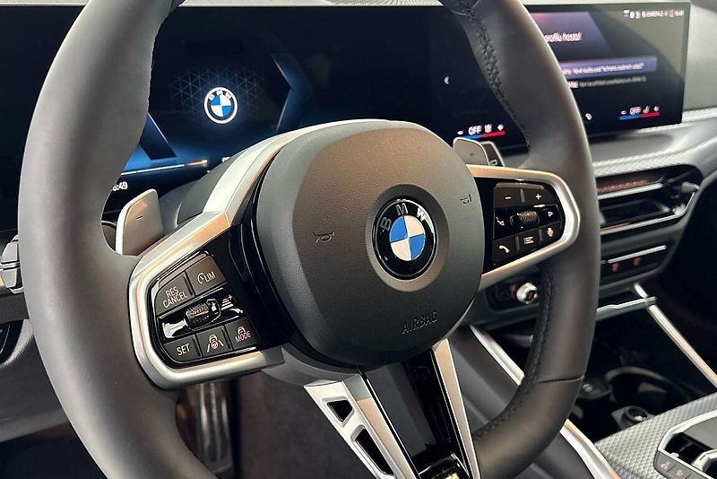 BMW Řada 3 řady 3 | 320d xDrive - fotka 22 z 26