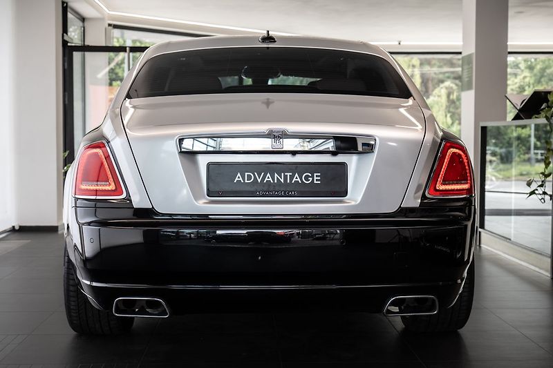 Rolls-Royce Ghost Family 360/Pano/Masážní sedadl - fotka 3 z 31