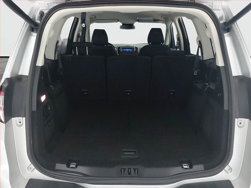 Ford Galaxy (2020) 2.0 EcoBlue - fotka 14 z 23