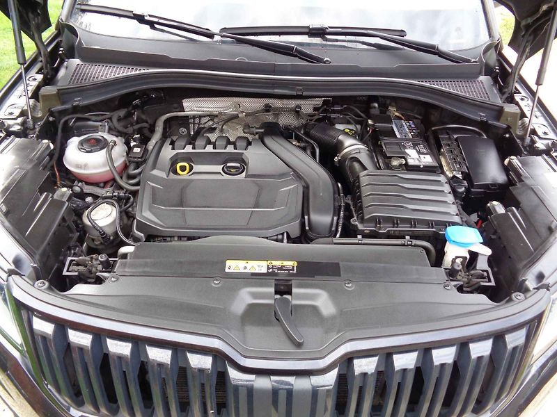 Škoda Kodiaq (2021) TSI110 VIRTUAL 19ALU SPORTLINE - fotka 14 z 15
