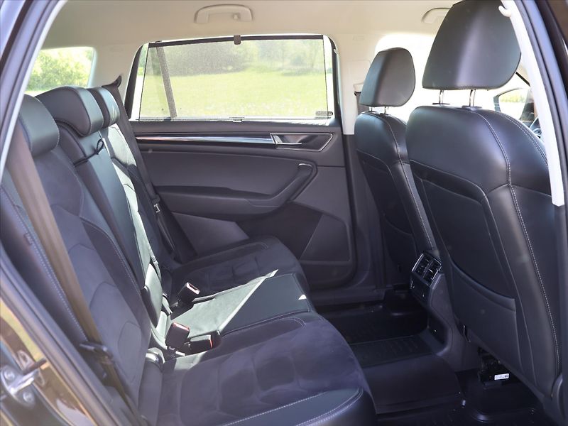 Škoda Kodiaq 2,0 TDI 140kW 4x4 DSG CZ Style - fotka 15 z 41