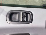 Ford Transit (2016) 2.2TDCi L2H2 9míst, AC - náhled 18