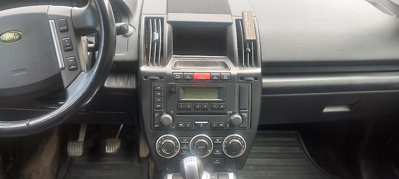 Land Rover Freelander (2009) - fotka 8 z 11