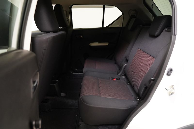 Suzuki Ignis - fotka 21 z 22