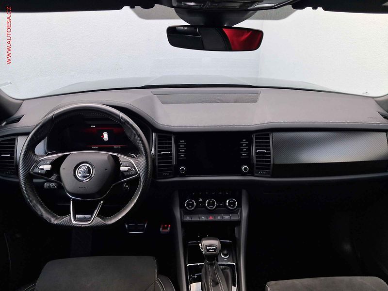 Škoda Kodiaq (2022) 2.0 TDi 4x4, ČR, SportLine - fotka 8 z 26