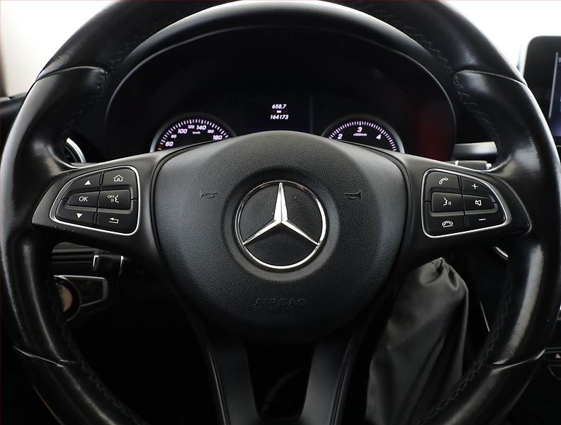 Mercedes-Benz Třídy C (2016) C 220 d, Automat, Serv.kniha - fotka 8 z 18
