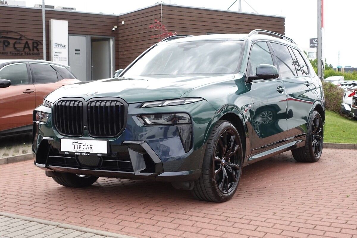 BMW X7 ZLEVNĚNO xDrive 40d Mpaket Ind