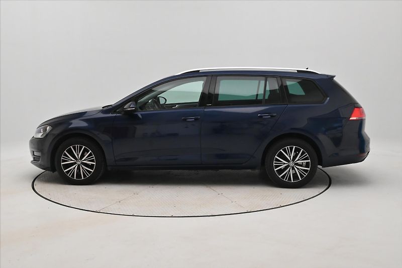 Volkswagen Golf 1,6 TDI 81kW Allstar Záruka až - fotka 8 z 30