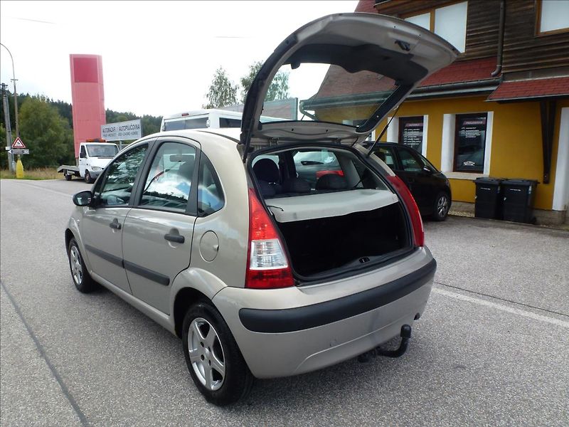 Citroën C3 1,1 SX - fotka 19 z 42