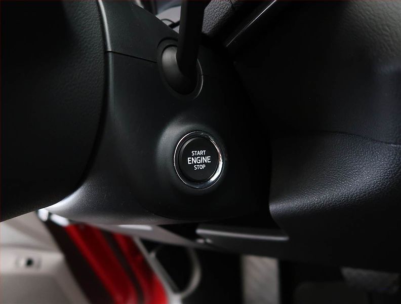 Škoda Karoq (2018) 1.6 TDI, Automat, Serv.kniha - fotka 21 z 23