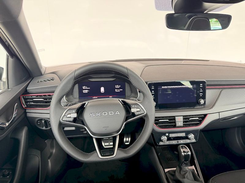 Škoda Scala (2025) Monte Carlo 1.0 TSI / 85 kW DS - fotka 8 z 26