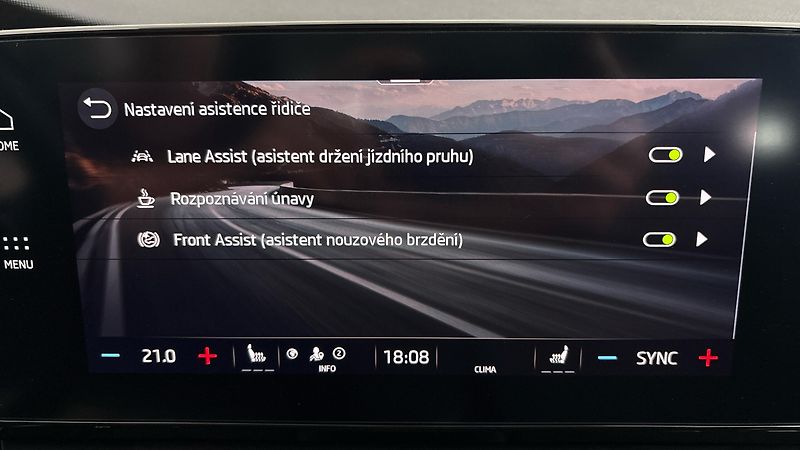 Škoda Octavia 2.0 TDI Style - fotka 23 z 25
