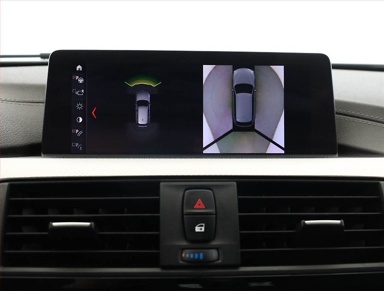 BMW Řada 3 (2019) 320 d xDrive, 4X4, Automat - fotka 15 z 21