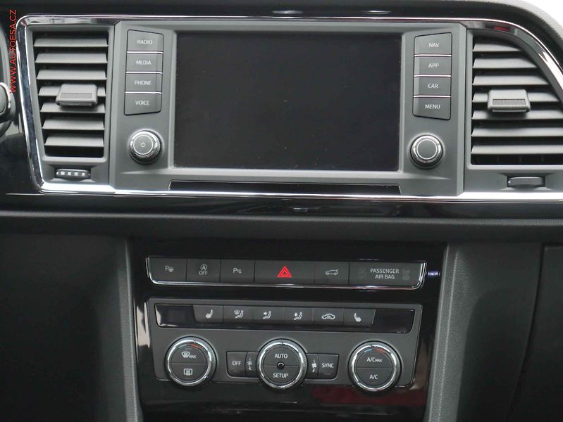 Seat Ateca (2019) 2.0TDi 4Drive, ČR, DSG - fotka 11 z 25