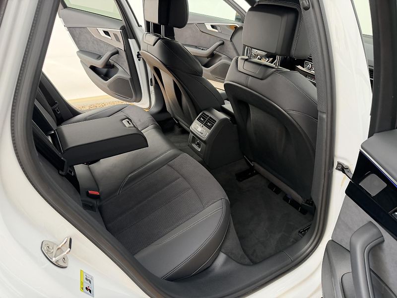 Audi A4 2.0Tdi*150kw*CZ*1MAJ*DPH*S-Lin - fotka 16 z 40