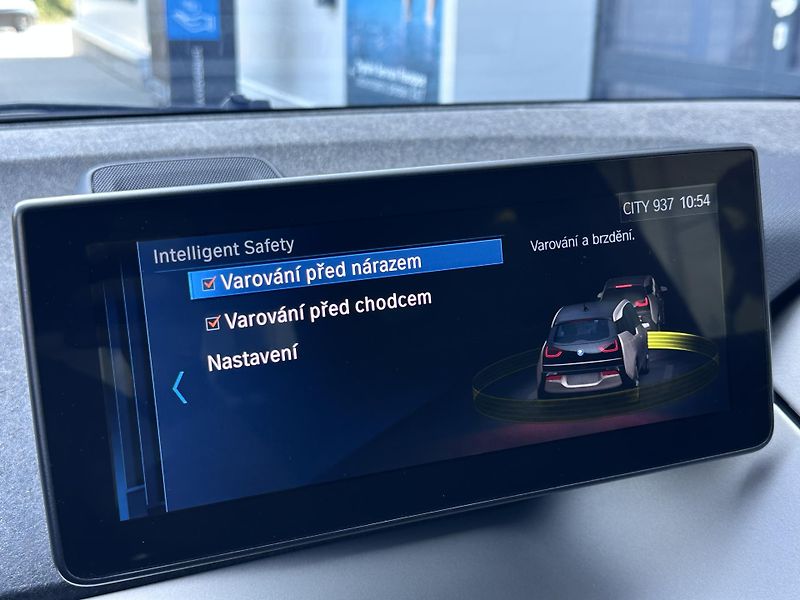 BMW i3 s 120Ah 135kw - fotka 15 z 24