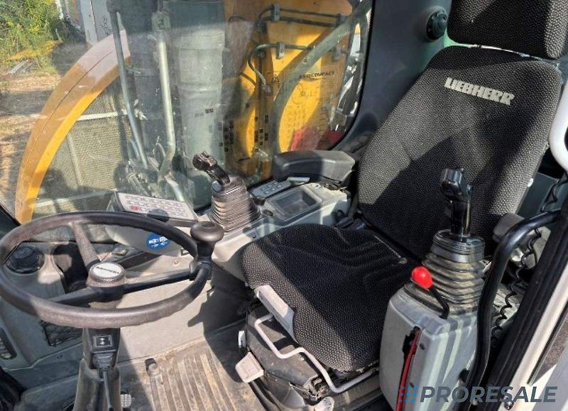 Liebherr A 916 Kolové rypadlo - fotka 6 z 11