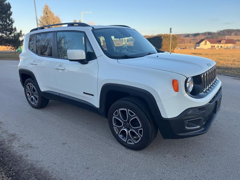 Jeep Renegade (2015) 2.4 AUTOMAT 4x4,SERVISNÍ KNIHA - fotka 12 z 30