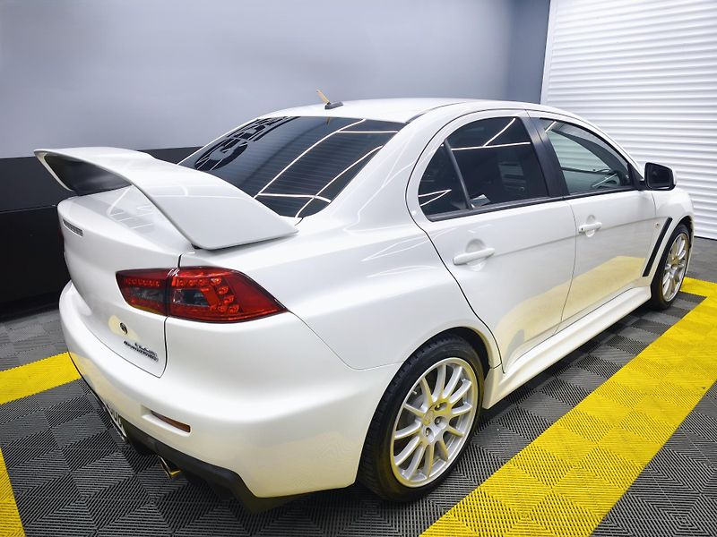 Mitsubishi Lancer (2011) EVO X - fotka 4 z 34