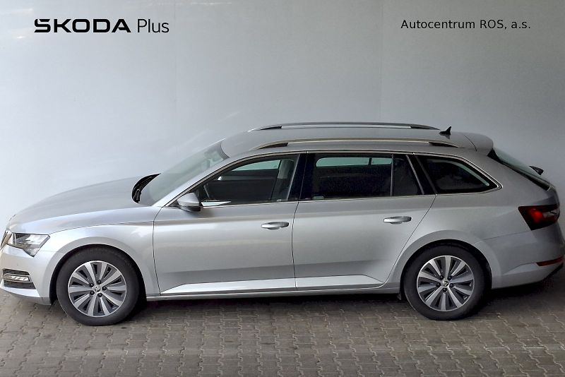 Škoda Superb (2022) COMBI  STYLE TD 110/2.0 7DG - fotka 3 z 25