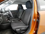 Peugeot 2008 - náhled 6
