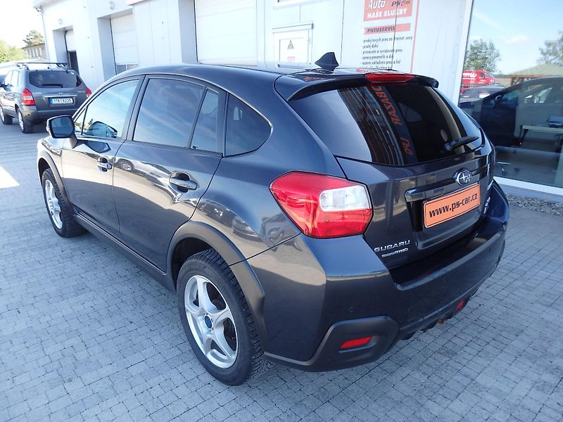 Subaru XV 2,0 108kW KLIMA, 2. MAJITEL - fotka 5 z 17