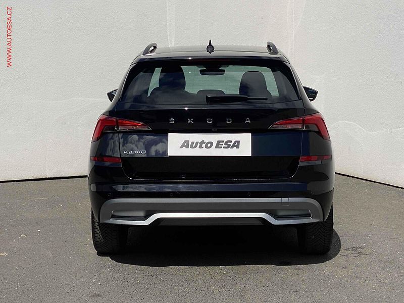 Škoda Kamiq (2023) 1.5 TSi, Ambition, LED - fotka 5 z 17