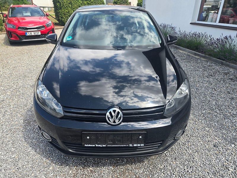 Volkswagen Golf (2011) 1.2 TSI - fotka 7 z 18
