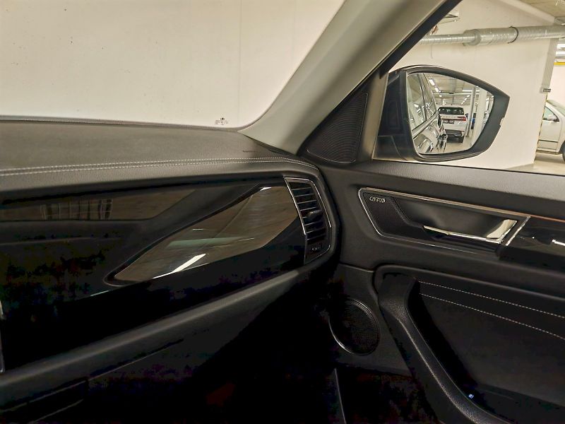 Škoda Kodiaq (2023) 2.0 TDI 147 kW DSG 4x4 L&K - fotka 6 z 30
