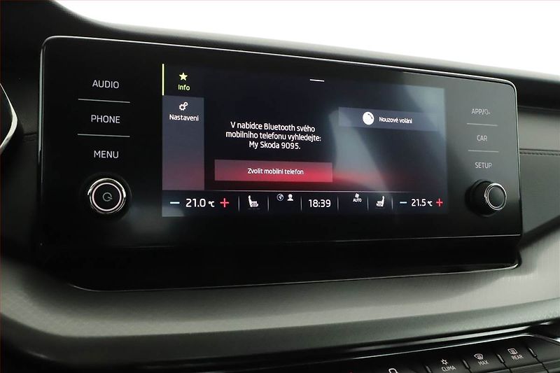 Škoda Octavia (2023) Ambition 2.0 TDI, ČR,1.maj - fotka 15 z 20