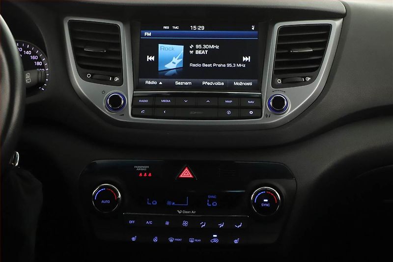 Hyundai Tucson (2016) 1.7 CRDi, Serv.kniha, Navi - fotka 11 z 14