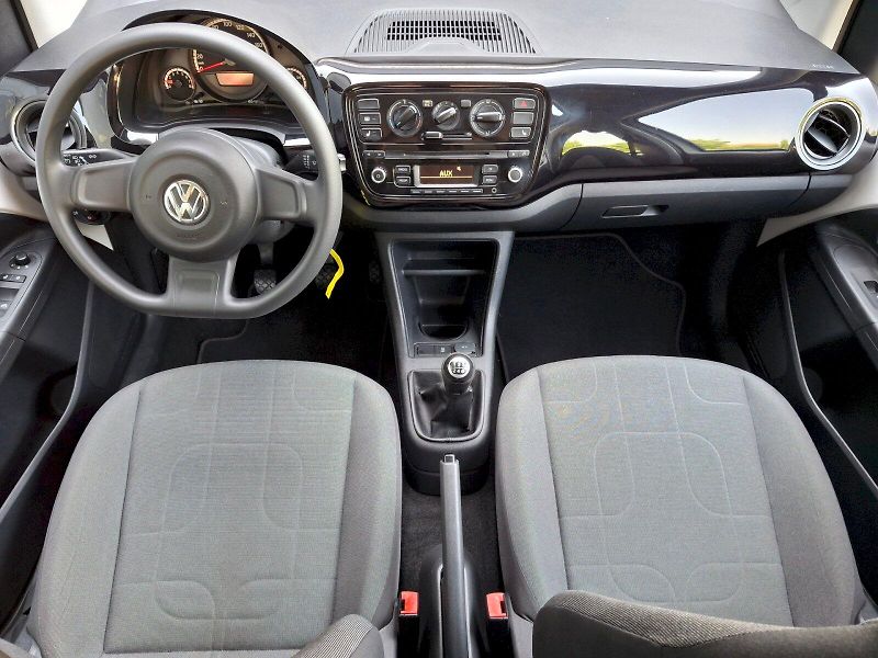 Volkswagen up! (2016) Move 1,0MPi 44kW - fotka 5 z 24
