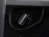 Volkswagen Touran 2,0 TDI 110kW Highline DSG - náhled 15