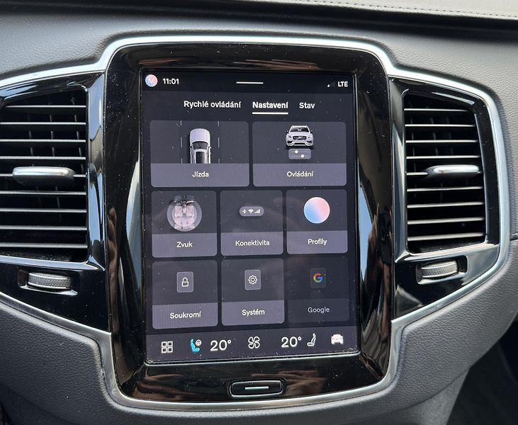Volvo XC90 B5 (nafta) AWD VENTILACE +kola - fotka 38 z 50