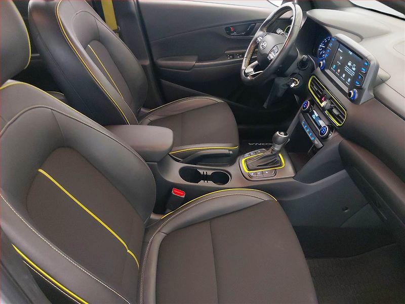 Hyundai Kona (2020) 1.6 T-GDI, Automat, Kůže - fotka 9 z 17
