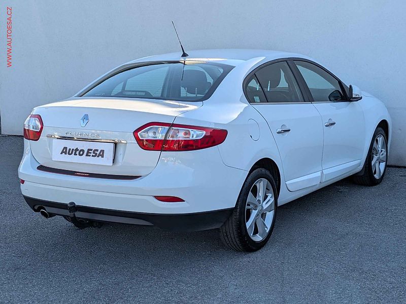Renault Fluence (2014) 1.6 16V, ČR, AC, TZ - fotka 6 z 16