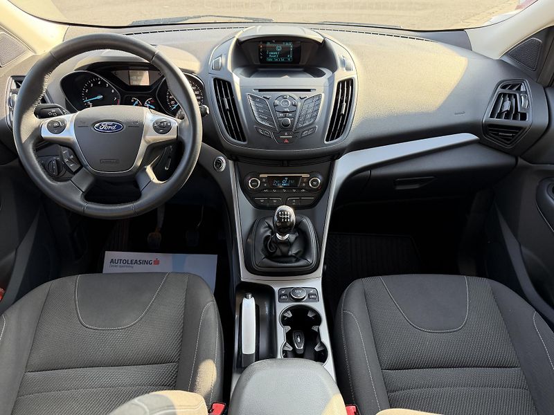 Ford Kuga 1,5 EcoBoost / 110kW  - fotka 29 z 50