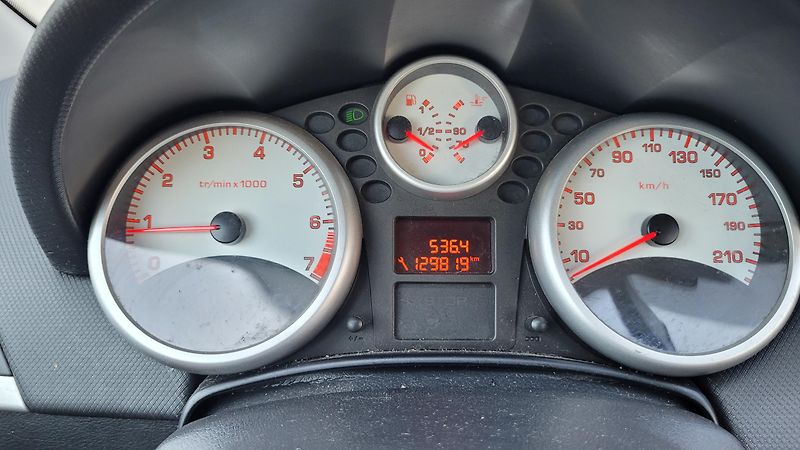 Peugeot 207 1,4i KOUPENO V ČR - fotka 18 z 18