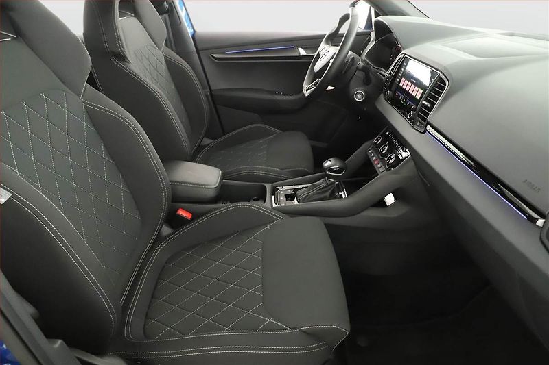 Škoda Karoq (2025) 2.0 TDI, Sportline, Navigace - fotka 7 z 20
