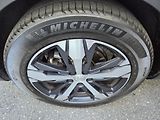 Peugeot 3008 (2017) 1.2 PT 130 ALLURE EAT6 Tažné - náhled 29
