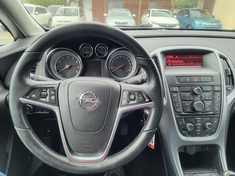 Opel Astra (2016) 1.6 88KW/AC/PDC/TEMPOMAT/DO/PC - fotka 29 z 51