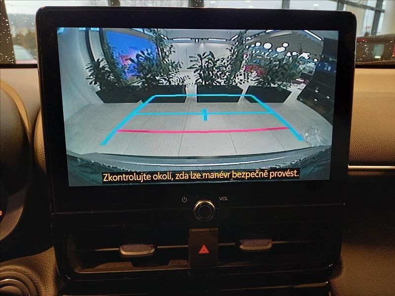 Toyota Yaris Cross 1,5 Style - fotka 13 z 14