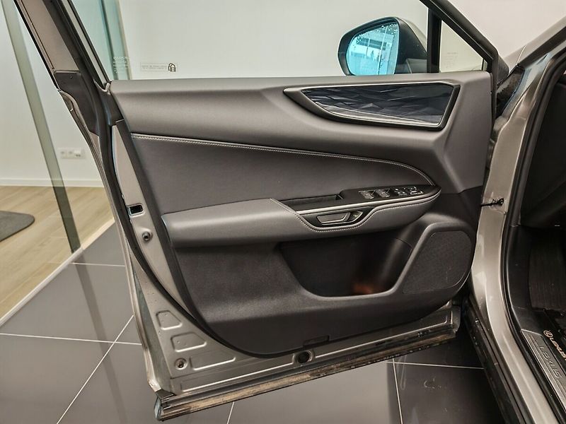 Lexus NX 450h plus 450h+,Executive,4x4, - fotka 23 z 44