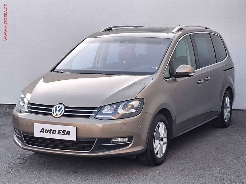 Volkswagen Sharan (2016) 2.0TDi 7míst, ČR, DSG, TZ - fotka 3 z 19