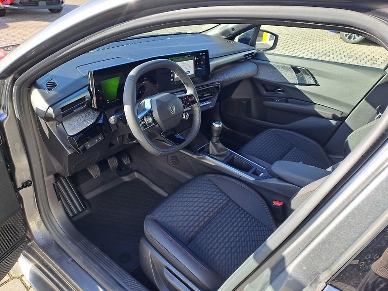 Renault Clio (2026) Techno TCe 115 - fotka 9 z 37