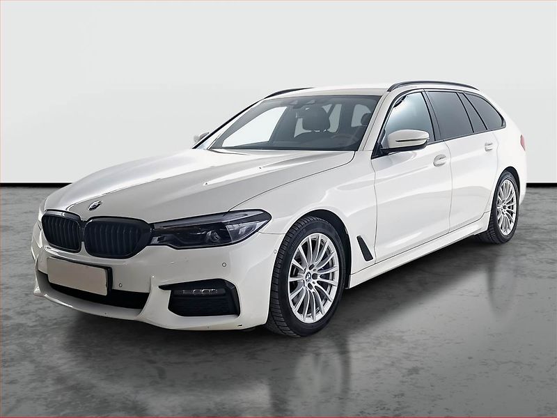BMW Řada 5 (2019) M Sport 530d xDrive - fotka 2 z 23